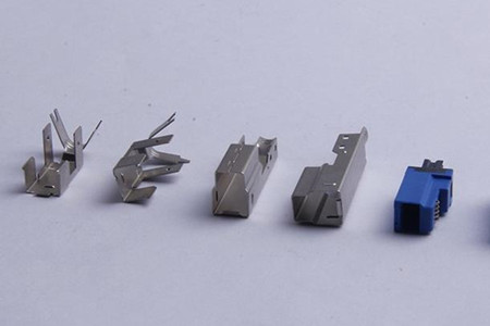 五金彈片的種類、應(yīng)用和生產(chǎn)技術(shù)要求